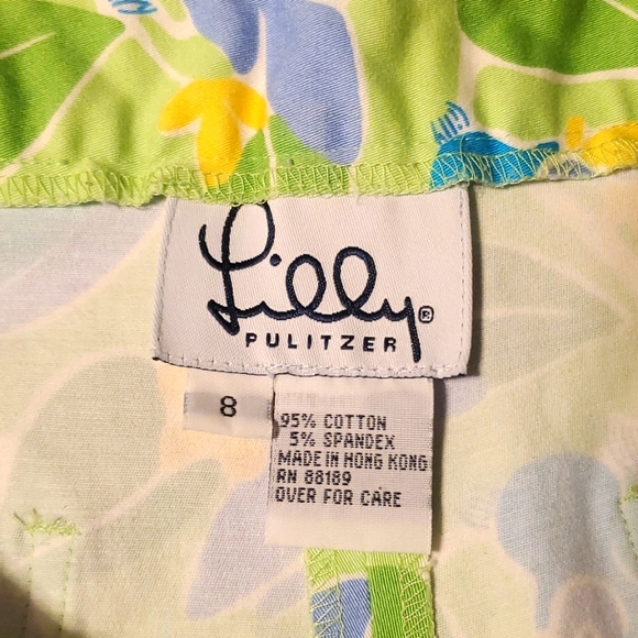 Lilly Pulitzer Toojays Bird Print Shorts - Picture 4 of 6